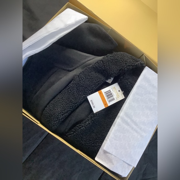 Micheal Kors Wool Blend and Sherpa Wrap Vest - Picture 2 of 5